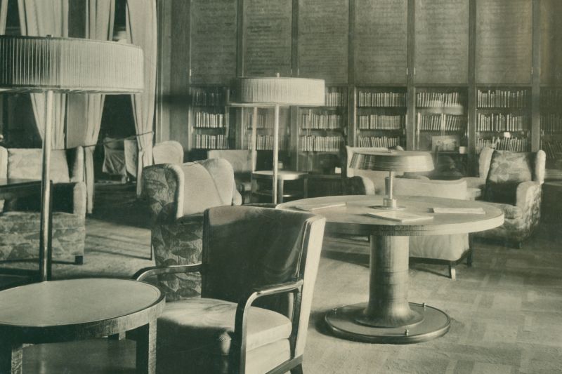 Bibliothek 1930 auf der BREMEN