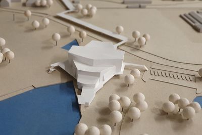 Architekturmodell des Städtebaulichen Wettbewerbs für die Bürgerweide in Bremen, 1955, Modellrekonstruktion: Bernd Sürstedt