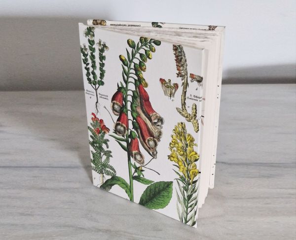 Handgebundenes Notizbuch mit Blumencover